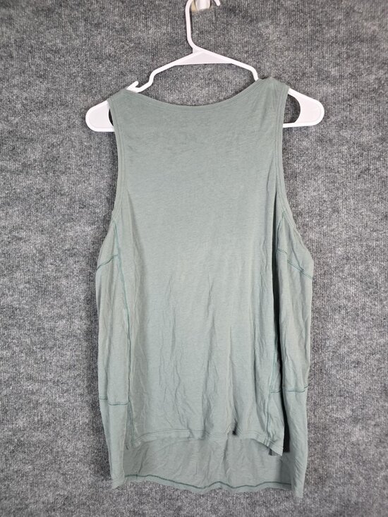 Lululemon Tops - Lululemon Tank Top Womens M Green Scoop Neck Relaxed Athletic Yoga Gym